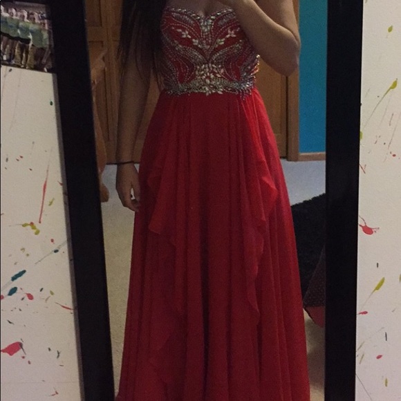 Prom Dress - Picture 5 of 6